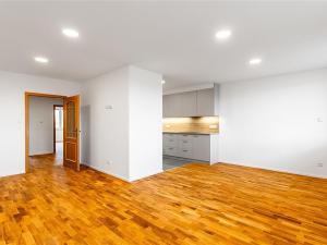 Prodej bytu 3+kk, Praha, Na Jarově, 79 m2