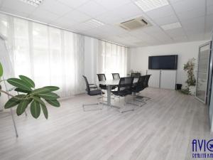 Pronájem kanceláře, Praha - Smíchov, Bozděchova, 103 m2