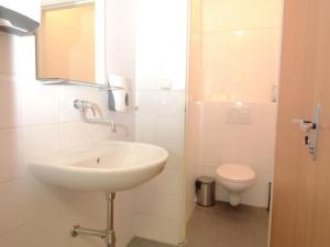 Pronájem kanceláře, Praha - Smíchov, Bozděchova, 103 m2