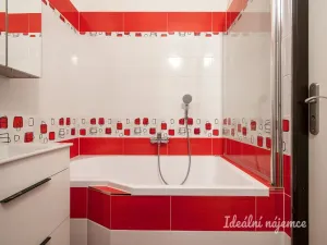 Pronájem bytu 2+kk, Praha - Bohnice, Hlivická, 35 m2