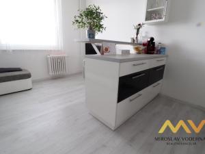 Pronájem bytu 2+kk, Pardubice - Cihelna, U Josefa, 47 m2