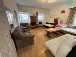 Prodej ubytování, Strašín, 450 m2