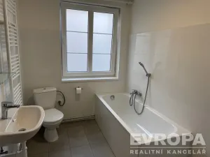 Pronájem bytu 4+kk, Liberec - Liberec IX-Janův Důl, Volgogradská, 63 m2