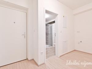 Pronájem bytu 1+kk, Blansko, Nad Čertovkou, 35 m2