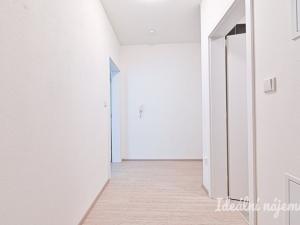 Pronájem bytu 1+kk, Blansko, Nad Čertovkou, 35 m2
