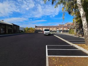 Pronájem skladu, Králův Dvůr, Tovární, 1000 m2