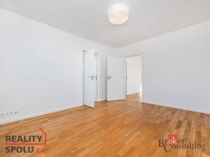 Pronájem bytu 2+1, Praha - Břevnov, Šantrochova, 54 m2
