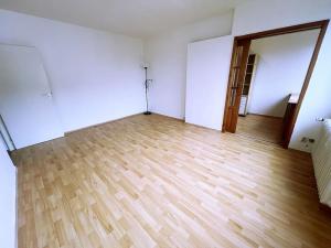 Prodej bytu 3+1, Praha - Prosek, Bohušovická, 55 m2