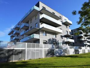 Prodej bytu 2+kk, Praha - Prosek, Čakovická, 52 m2