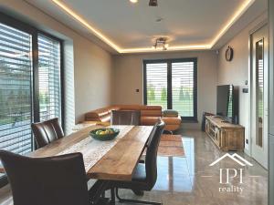 Prodej vily, Praha - Březiněves, 155 m2