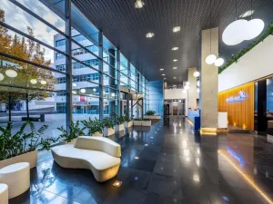 Pronájem kanceláře, Praha, Radlická, 789 m2