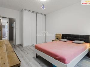 Prodej bytu 2+1, Jáchymov, třída Dukelských hrdinů, 60 m2