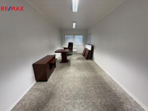 Pronájem komerčního pozemku, Opava, 1650 m2