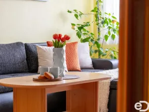 Prodej bytu 2+kk, Kladno, Vít. Nezvala, 44 m2