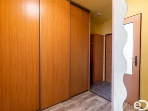 Prodej bytu 2+kk, Kladno, Vít. Nezvala, 44 m2