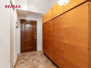 Pronájem bytu 1+1, Praha - Smíchov, Staropramenná, 40 m2