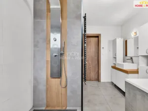 Prodej bytu 4+kk, Praha - Koloděje, Podzámecká, 125 m2