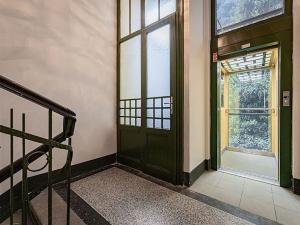 Pronájem bytu 3+kk, Praha - Karlín, Na střelnici, 83 m2