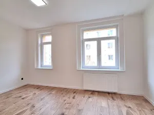 Pronájem bytu 3+kk, Praha - Břevnov, Bělohorská, 64 m2