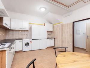 Prodej činžovního domu, Kostelec nad Labem, T. G. Masaryka, 380 m2