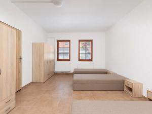 Prodej ubytování, Kostelec nad Labem, T. G. Masaryka, 380 m2