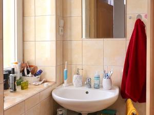 Pronájem bytu 1+1, Praha - Smíchov, Kováků, 35 m2