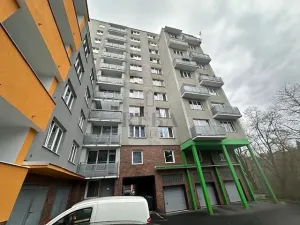 Prodej garáže, Karlovy Vary, 20 m2