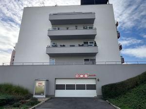 Pronájem bytu 2+kk, Praha - Letňany, Hlučkova, 46 m2