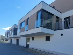 Pronájem bytu 2+kk, Mokrá-Horákov, 55 m2