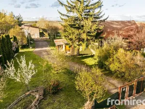 Prodej komerčního pozemku, Strachotín, 2851 m2