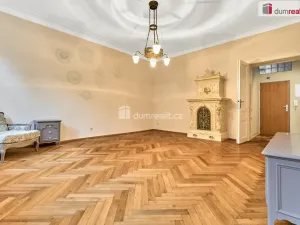 Prodej bytu 2+kk, Karlovy Vary, Svahová, 94 m2
