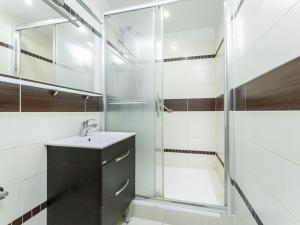 Prodej bytu 2+kk, Praha - Ruzyně, Ciolkovského, 42 m2