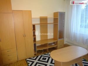 Pronájem bytu 1+kk, Praha - Hlubočepy, Voskovcova, 31 m2