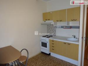 Pronájem bytu 1+kk, Praha - Hlubočepy, Voskovcova, 31 m2