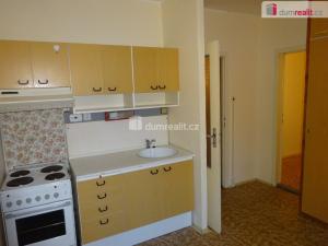 Pronájem bytu 1+kk, Praha - Hlubočepy, Voskovcova, 31 m2