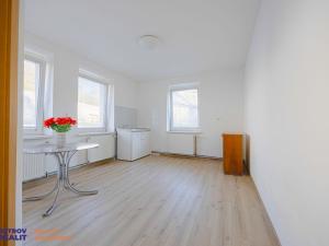 Prodej výrobních prostor, Hanušovice, Hynčická, 320 m2