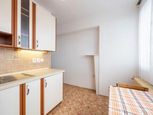 Prodej bytu 3+1, Poděbrady - Poděbrady II, Čihákova, 57 m2