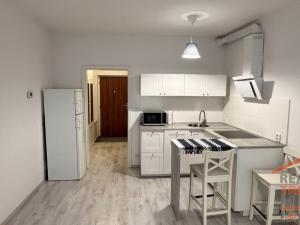 Pronájem bytu 1+kk, Hradec Králové, Jana Masaryka, 31 m2