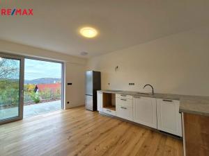 Pronájem bytu 2+kk, Všenory, Ke Hřbitovu, 101 m2