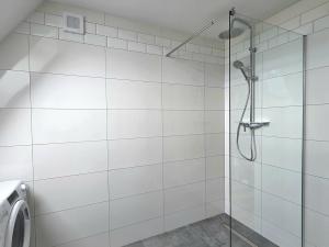 Pronájem bytu 2+kk, Všenory, Ke Hřbitovu, 84 m2