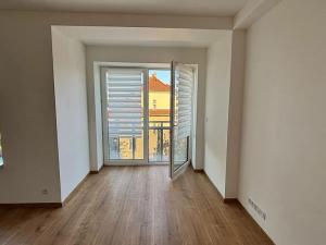 Pronájem bytu 1+kk, Praha - Motol, Podhorská, 27 m2
