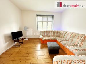 Pronájem bytu 2+1, Děčín - Děčín III-Staré Město, Zelená, 68 m2