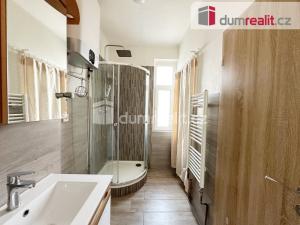 Pronájem bytu 2+1, Děčín - Děčín III-Staré Město, Zelená, 68 m2