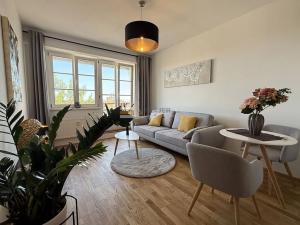 Pronájem bytu 2+kk, Praha - Kyje, Pelušková, 49 m2