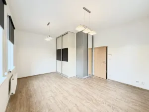 Pronájem bytu 1+1, Liberec - Liberec XXX-Vratislavice nad Nisou, Dlážděná, 40 m2