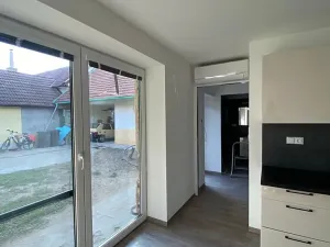 Pronájem bytu 2+kk, Ostrožská Nová Ves, Dědina, 45 m2