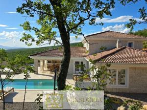 Prodej rodinného domu, Jadranovo,Chorvatsko, 200 m2