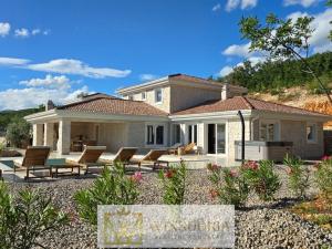 Prodej rodinného domu, Jadranovo,Chorvatsko, 200 m2