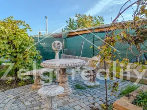 Prodej apartmánu, Bulhary, 200 m2