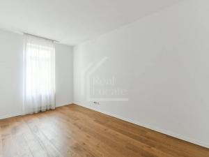 Pronájem bytu 3+kk, Praha - Smíchov, Kmochova, 69 m2